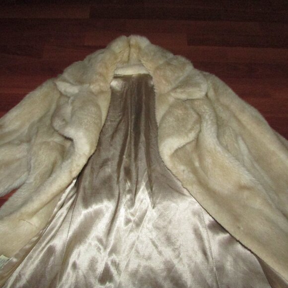 Vintage Faux Fur Light Mink Double Breasted Coat - M/L - Picture 12 of 16
